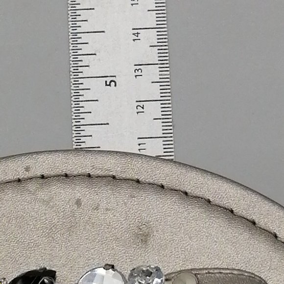 Lane Bryant Womens Embellished Slip On Thong Sandals Silver Gems Flat Heel 10W - Picture 7 of 10